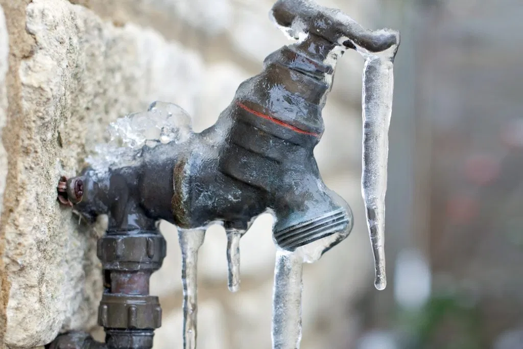 Prepare Your PVB and Pipes For A Freeze