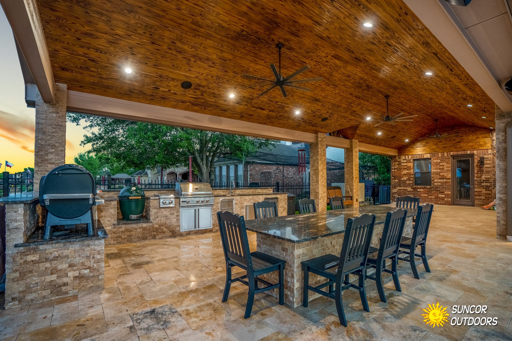 Patio Covers & Outdoor Kitchens
